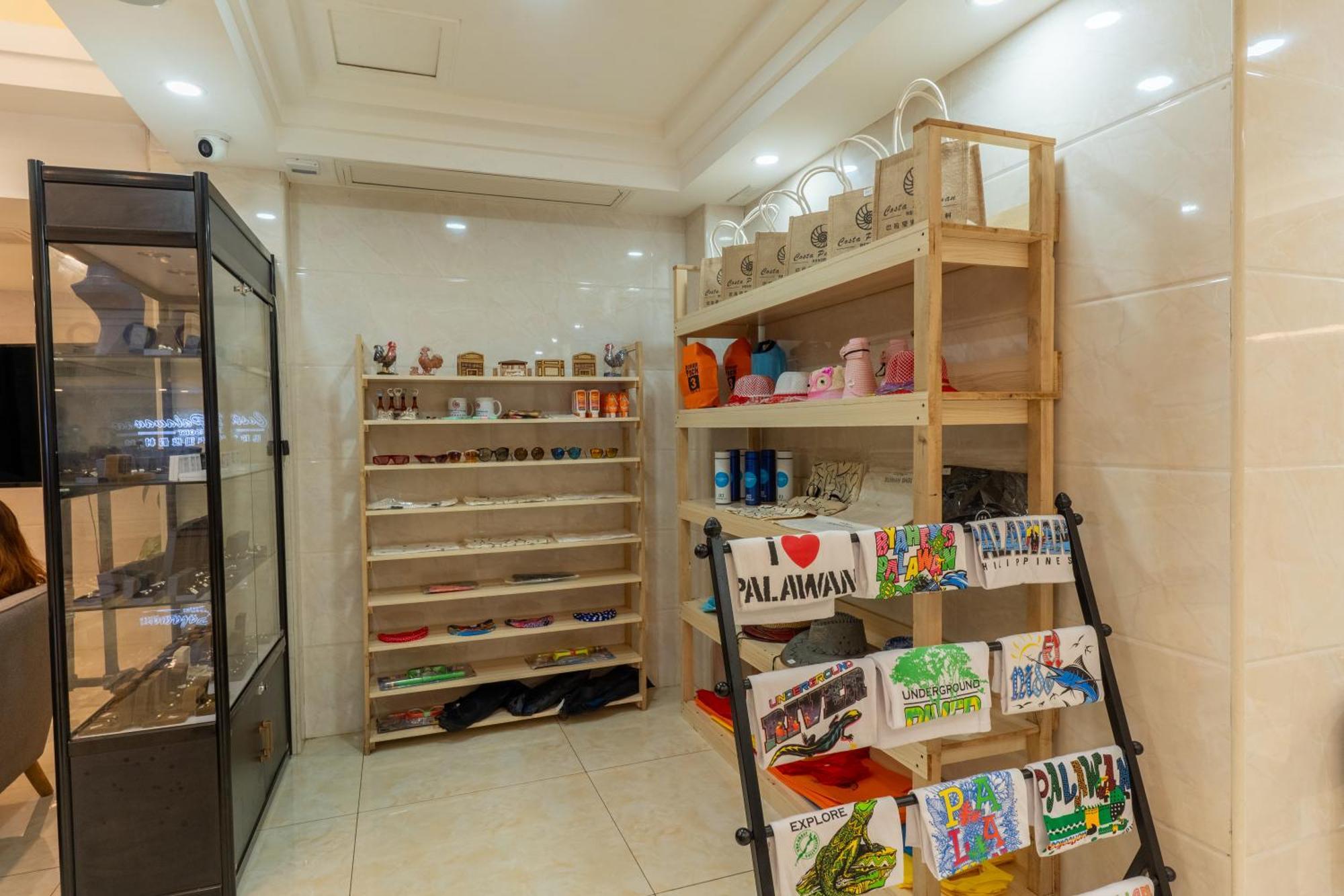 Costa Palawan Resort Puerto Princesa Екстер'єр фото