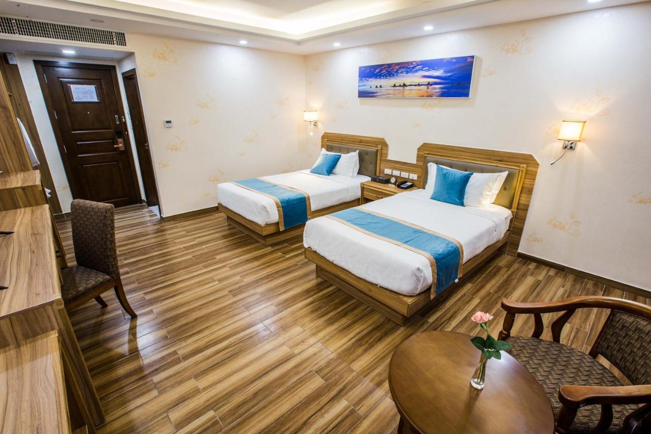 Costa Palawan Resort Puerto Princesa Екстер'єр фото