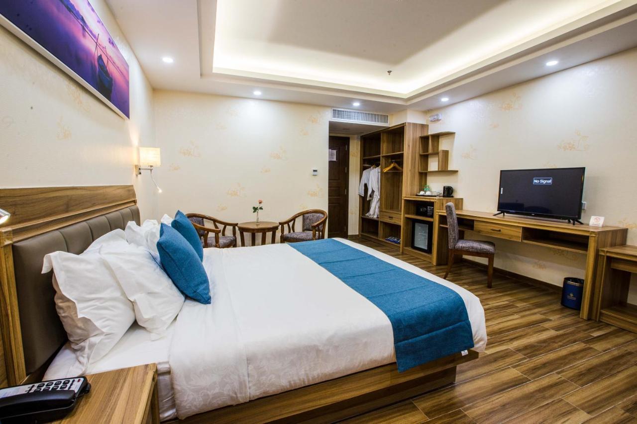 Costa Palawan Resort Puerto Princesa Екстер'єр фото